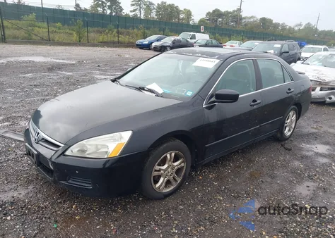 2007 Honda Accord 2.4 Ex from USA, damaged, VIN 1HGCM56857A155600